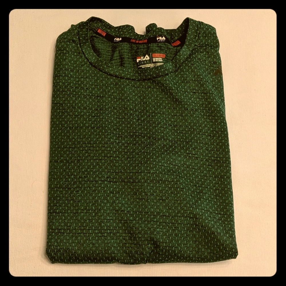 LIKE NEW Jersey tee